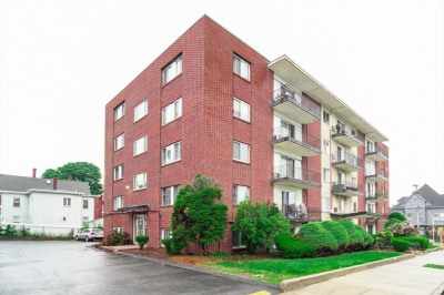 80 Main St #4 1
