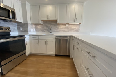 1731 Beacon St #723