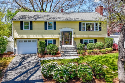 150 Woodside Ln