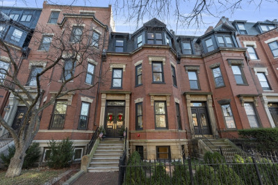 352 Marlborough St