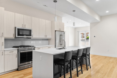 488 Dorchester #4I 1