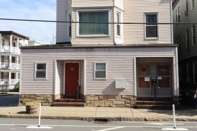 202 Washington St #1R 1