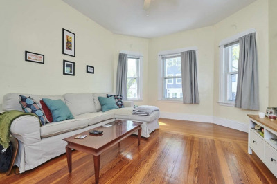 48 Wordsworth St #2 1