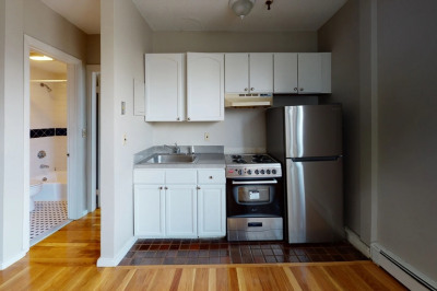 198 Allston St #14 1