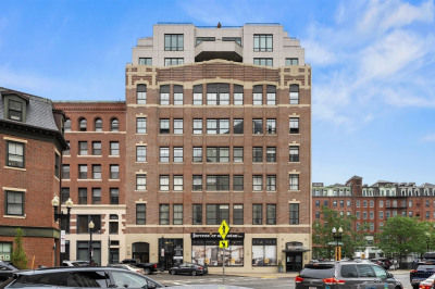 121 Portland Street #505 1