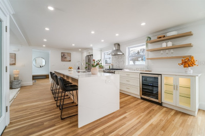 1206 Main Street 1