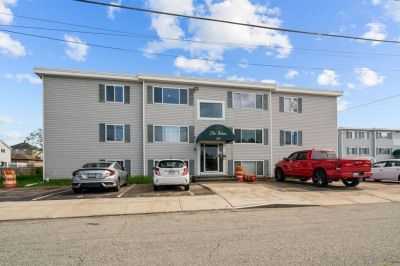 239 Glasgow St #10