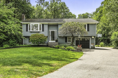 41 Brookwood Rd 1