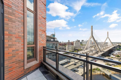 100 Lovejoy Place #12F 1
