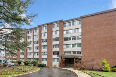 22 Chestnut Pl #607 1