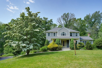 45 Whitewood Road 1