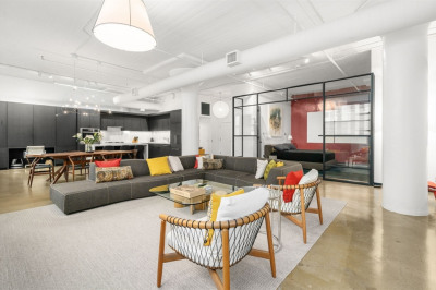 437 D St #4F 1