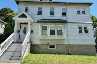 230 Fuller St