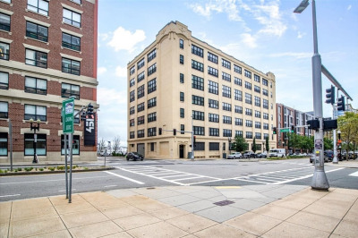 437 D St #2C 1