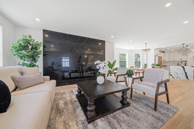 1135-1137 Hyde Park Ave #1 1