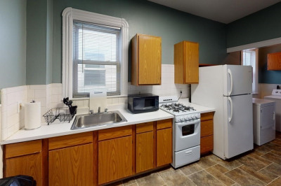 789 Columbia Road #3 1