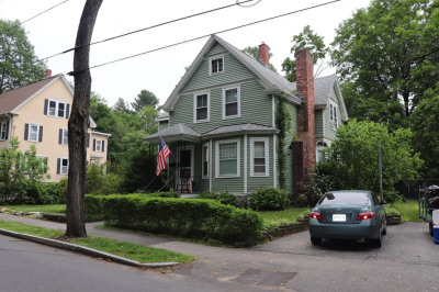3 Moraine St 1