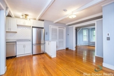 4 Wigglesworth St #3 1