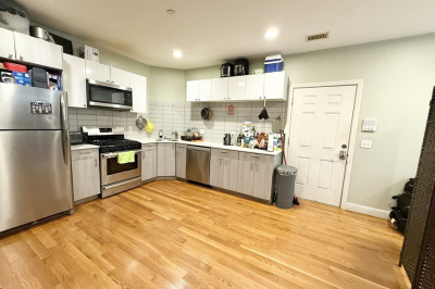 299 Dudley St #6 1