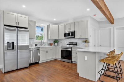 16 Woodland Rd 1