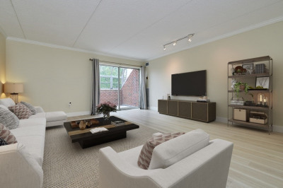 50 56 Broadlawn Park #509 1