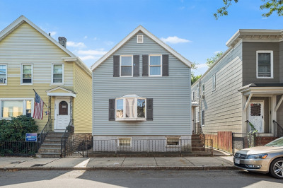 637 Saratoga St 1