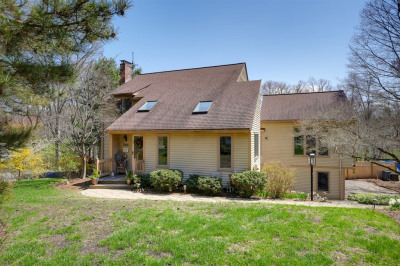 166 Willowgate Rise 1