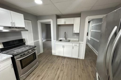 17 Duxbury Road #3 1