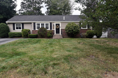 369 Pond St 1