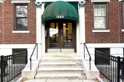1564 Commonwealth Ave #17