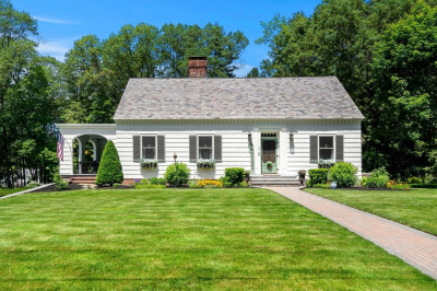 63 Bartlett St 1