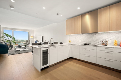 240 Devonshire Street #4003 1