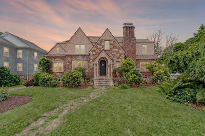 44 Highland St 1