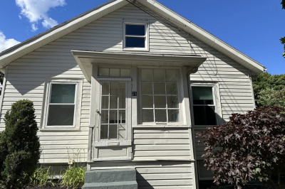 25 Dudley St