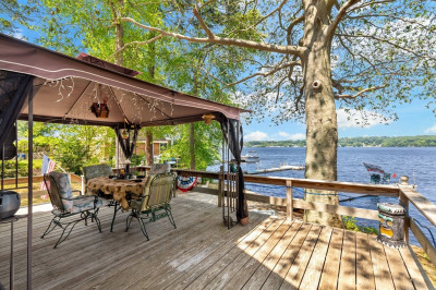 22 Fuller Shores Rd