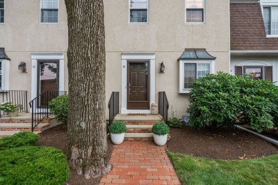 10 Denmark Ln #10 1