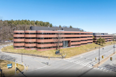 20 Burlington Mall Road 1