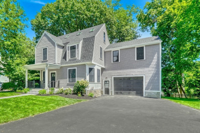 315 Waverley St 1