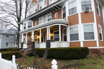 405 Main St #2 1
