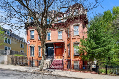 23 Linwood St 1