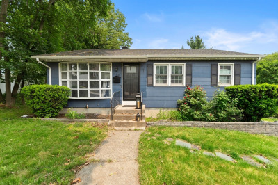 140 W Mountain St 1