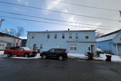 712 School St 1