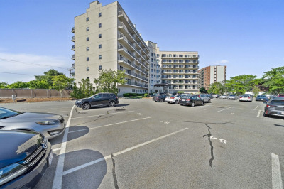 133 Commander Shea Blvd #215 1