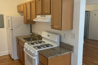 10 Yeamans St #22 1
