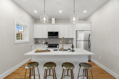 21 Ellington Street #2 1