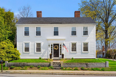 228 Main St 1