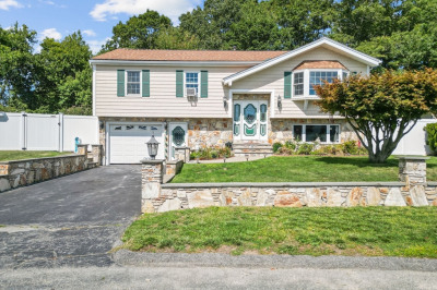 210 Heritage Drive 1