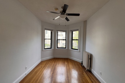 39 Glenville Ave #3 1
