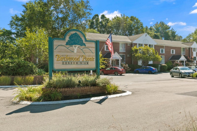 2 Birchwood Court #101 1