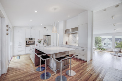19 Pilgrim Dr 1
